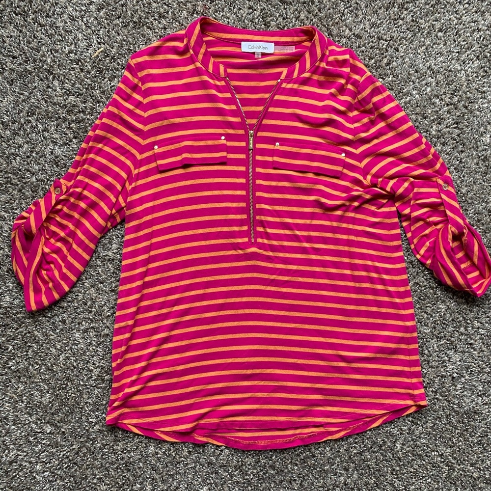 Calvin Klein quarter length shirt top